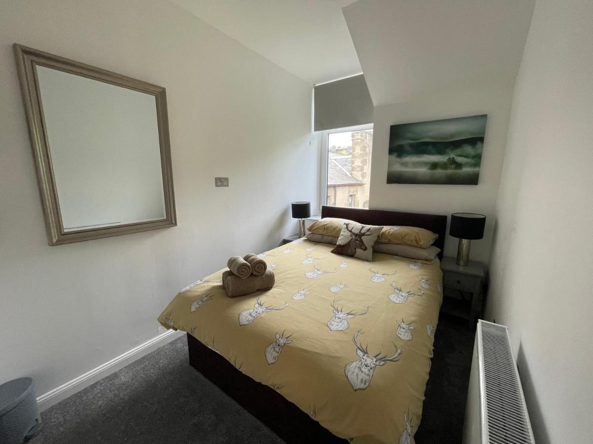 Crown Aros Beag, Ultra City Central 2 Bedroom Apartment With Free Parking Onsite إينفيرنيس المظهر الخارجي الصورة
